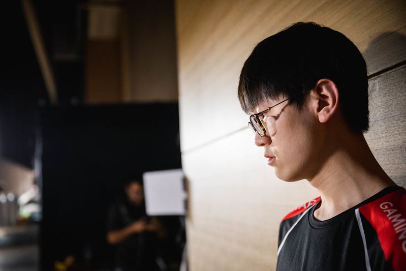 Meiko officially departs from EDG, heads to TES for LPL 2024 season