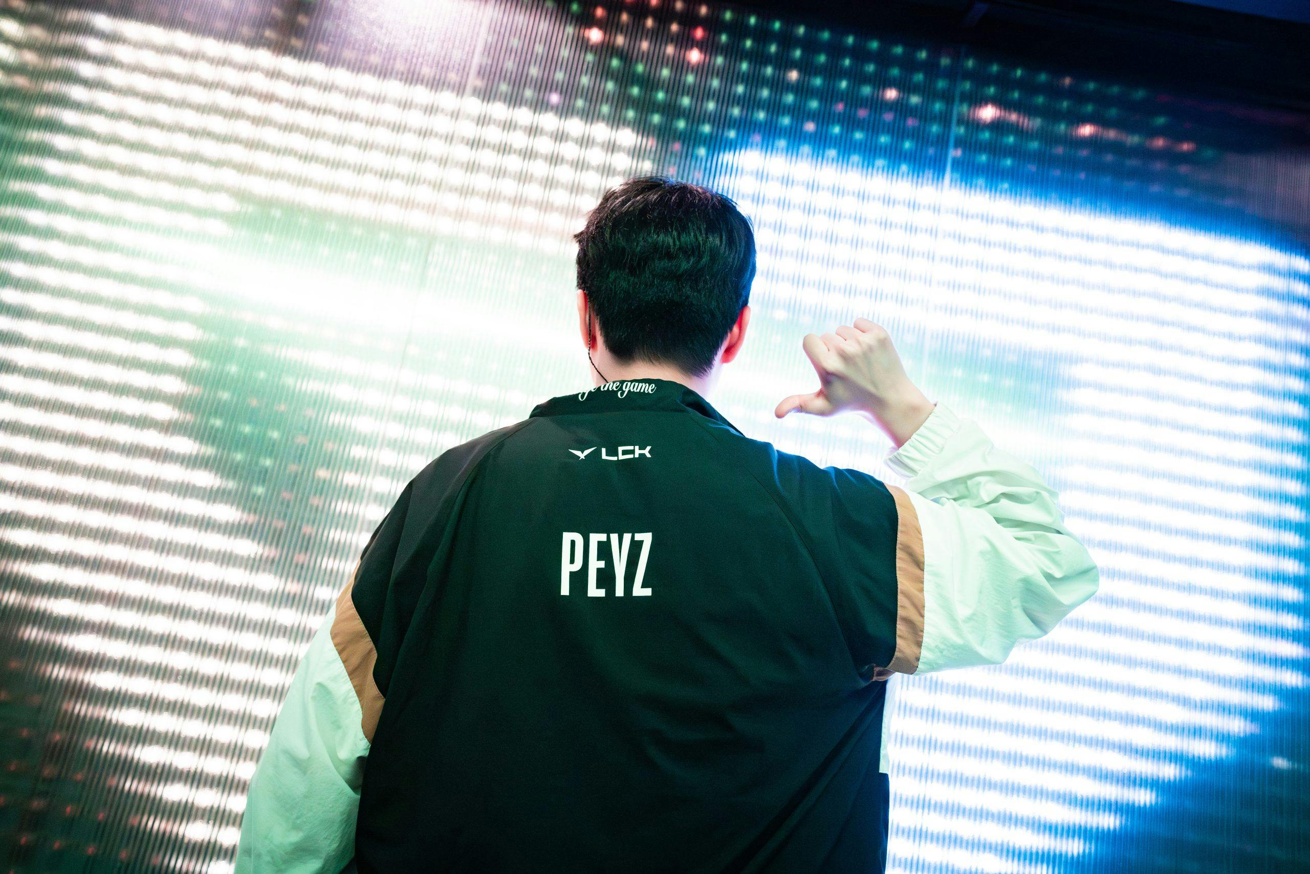 Gen.G Peyz becomes youngest player to break another record