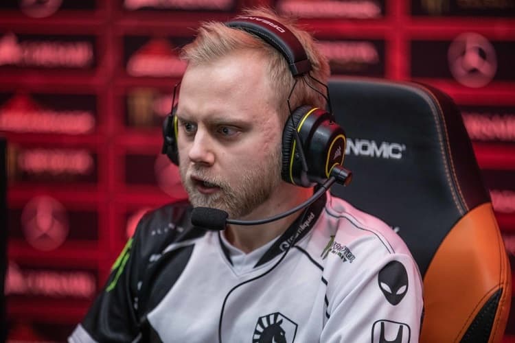 Boxi on SEA pubs: "I was playing in Southeast Asian hell"