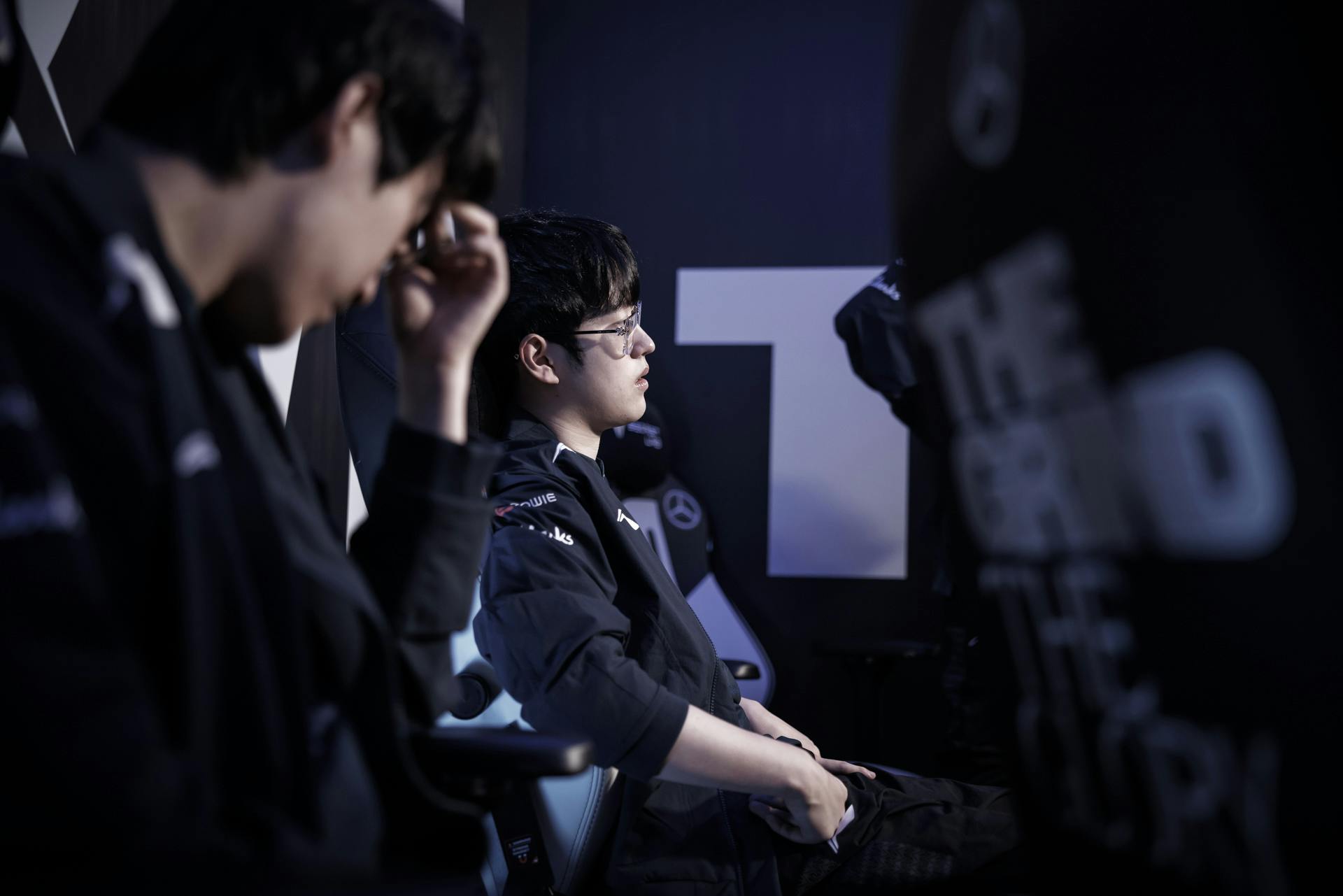 Korea Roars to Life: T1 smites down LNG in Worlds 2023 Quarterfinals