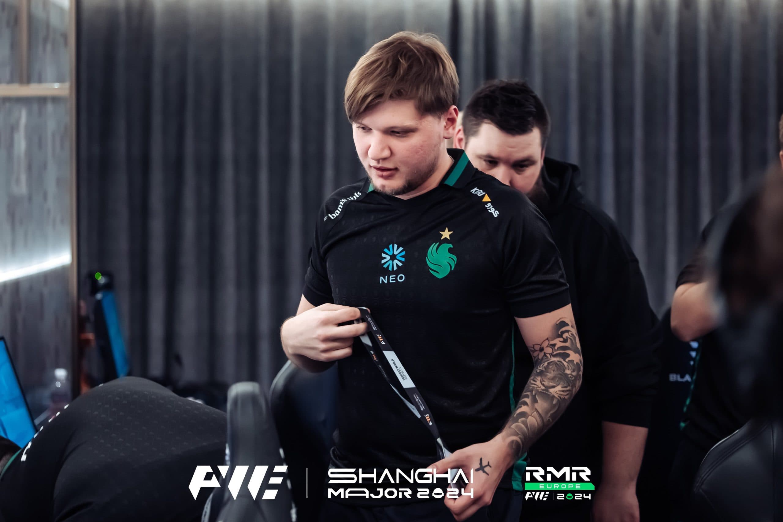 s1mple eliminated from Shanghai Major RMR