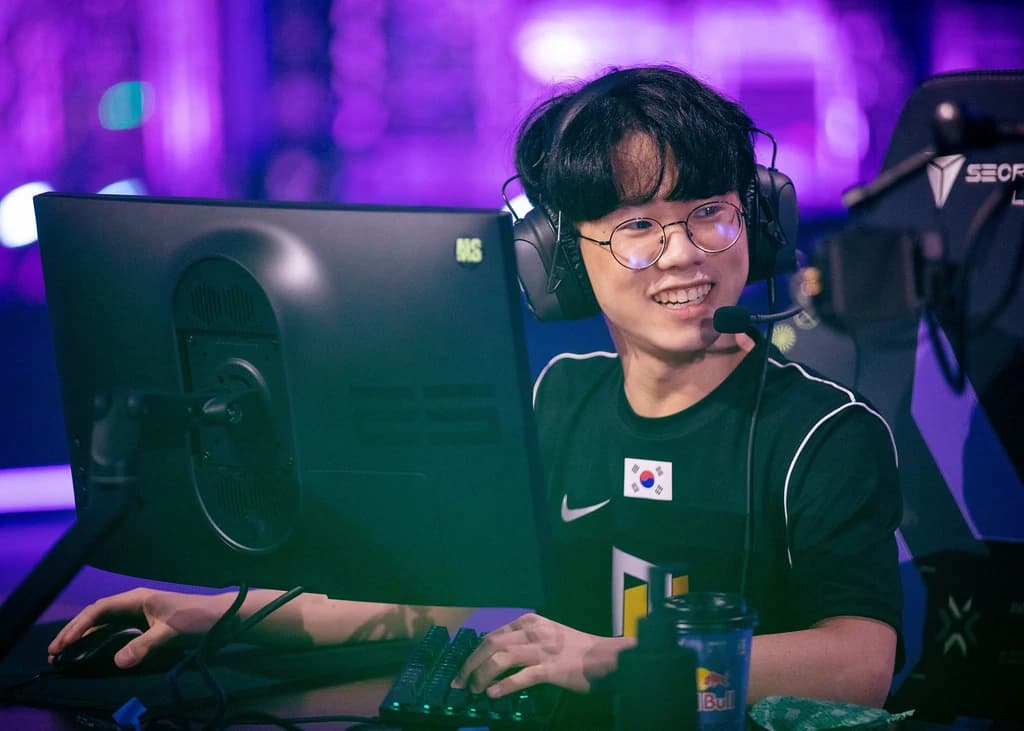 T1 Returns to Roots: Korean Organization signs “Sayaplayer” to their roster ahead of 2023 season