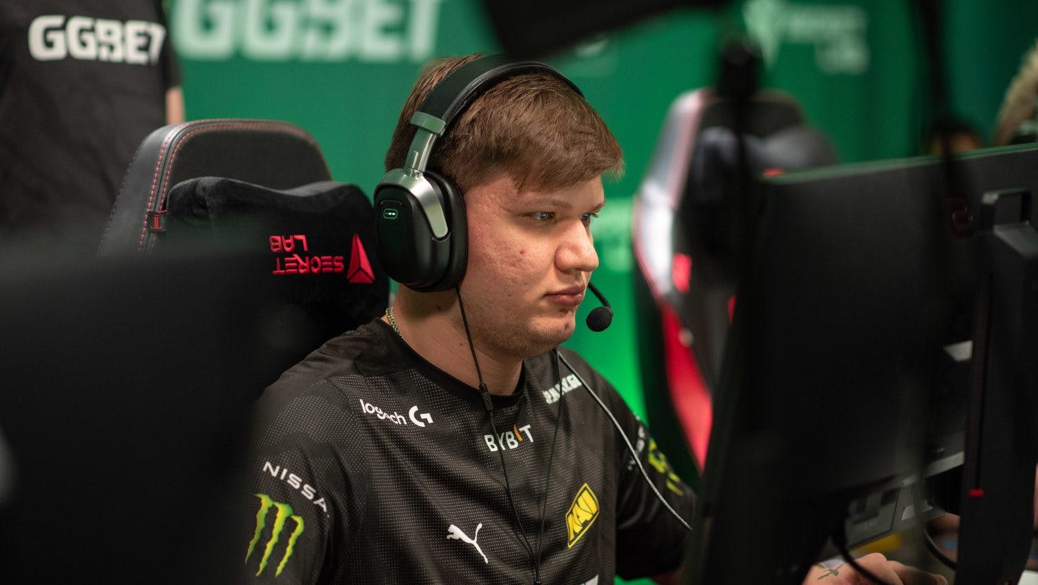 w0nderful to replace S1mple on the NaVi CS2 roster