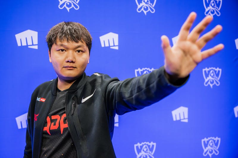 Yagao returns to JD Gaming to compete for 2024 LPL season