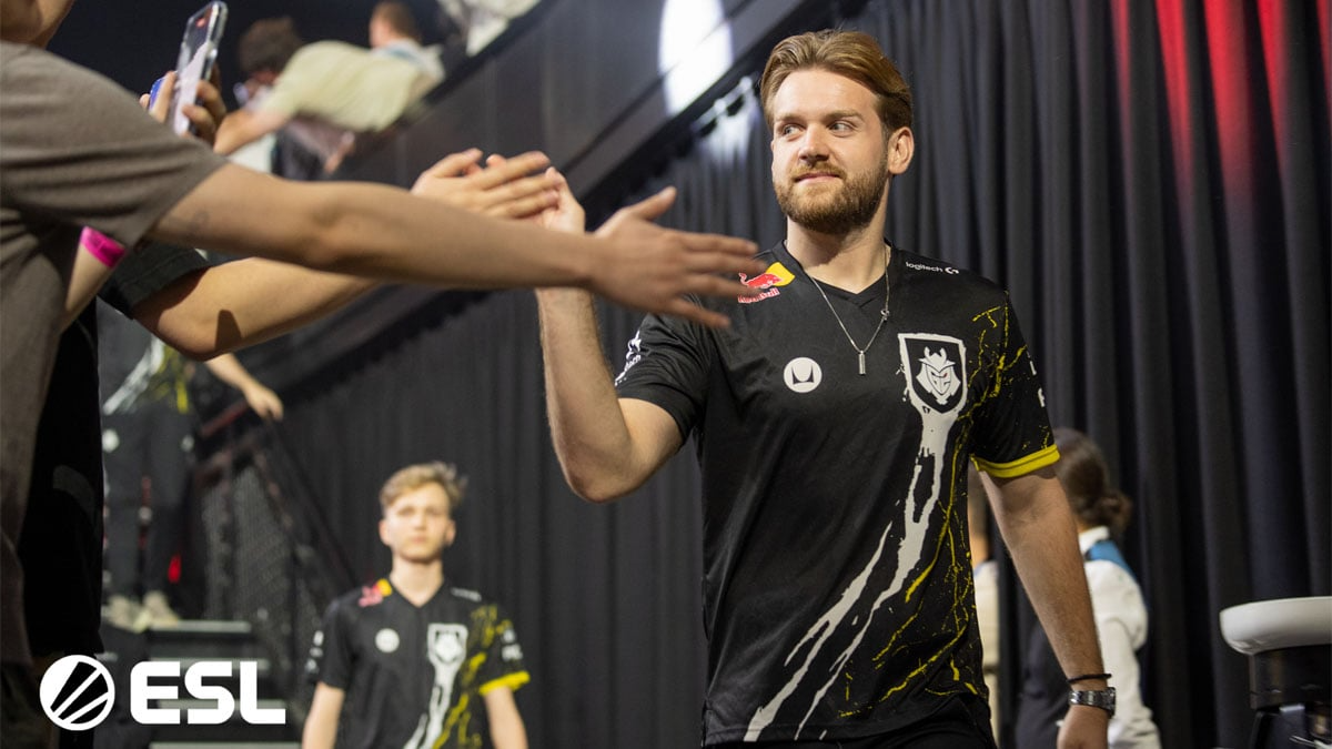 NiKo is set to join Team Falcons following the Perfect World Shanghai Major