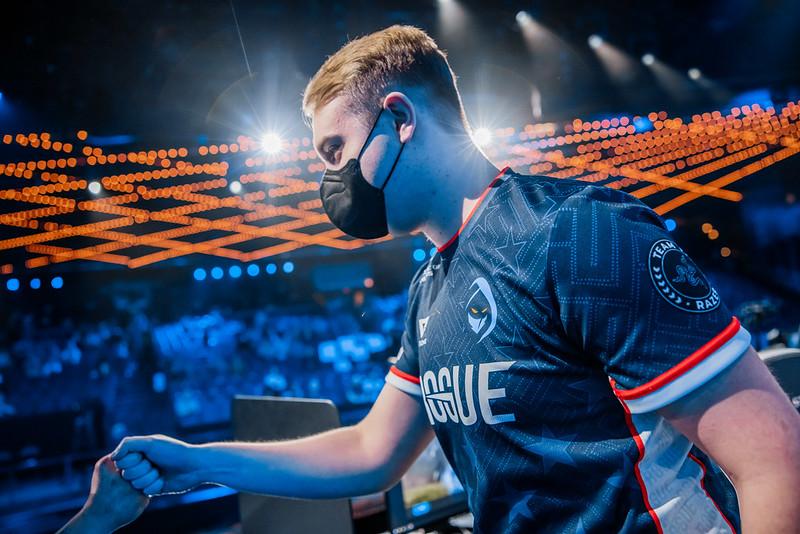 Hooked: Fnatic reaches verbal agreement with ‘Trymbi’ for their League of Legends roster