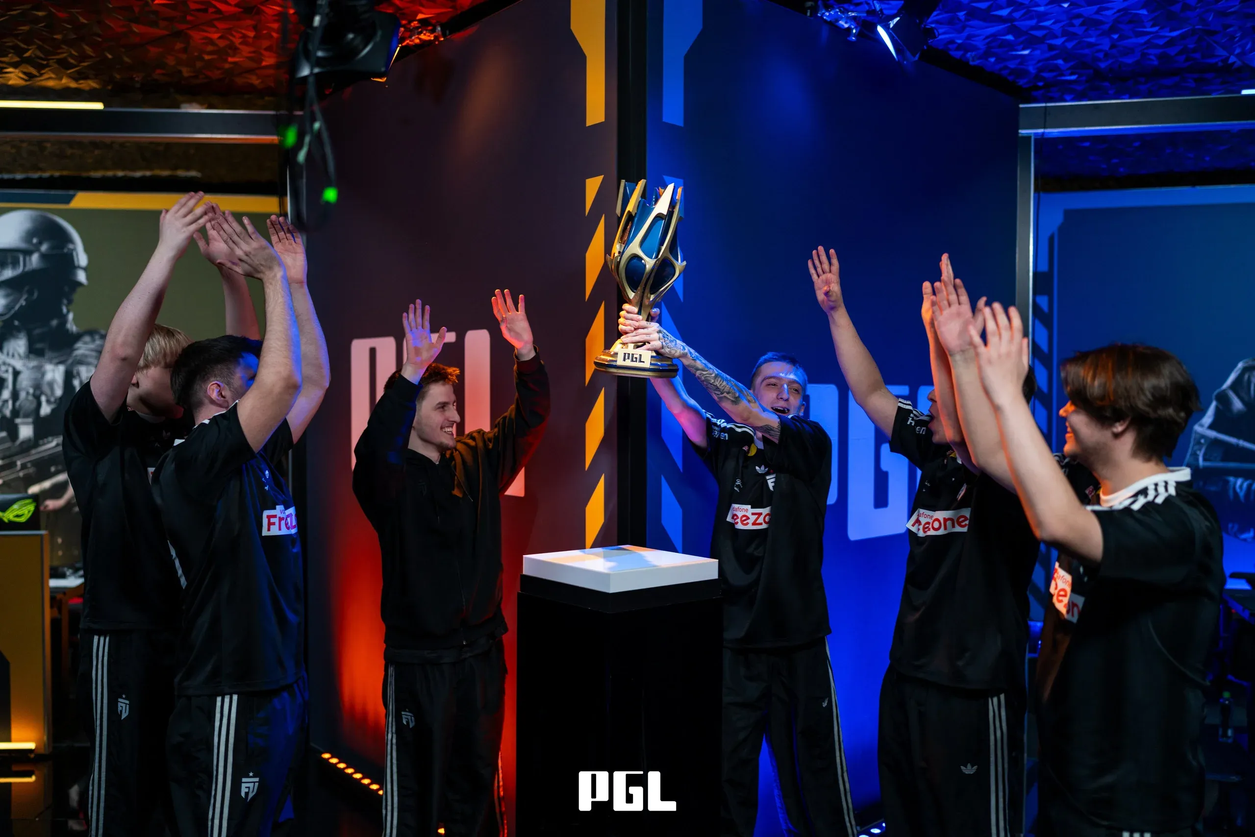 FUT surpreende Astralis e conquista a PGL Bucharest 2026