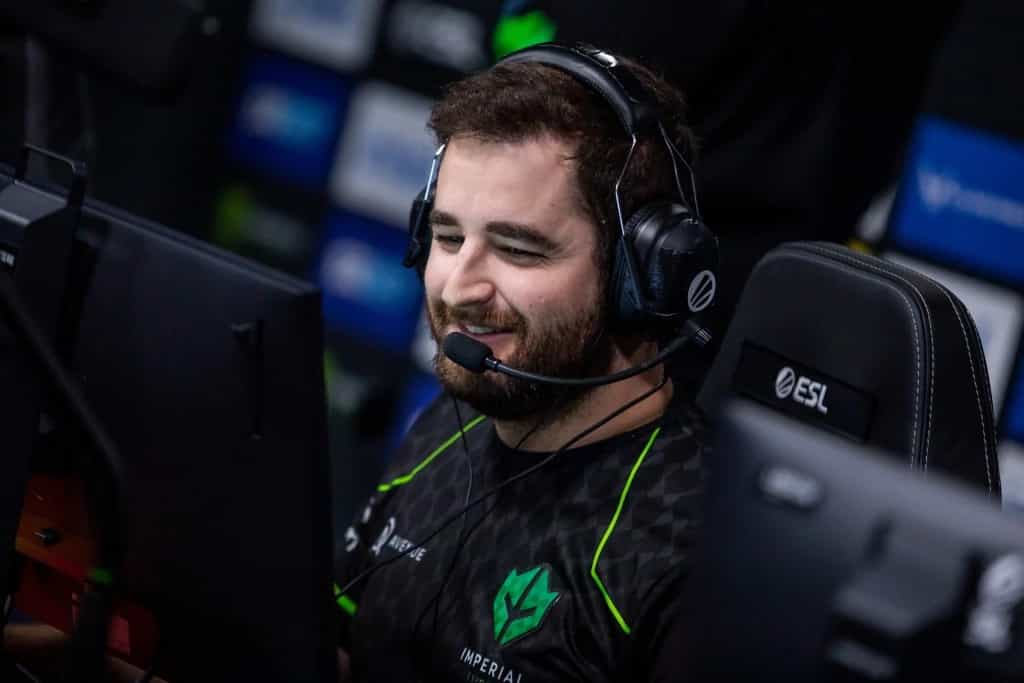 Fã do CS:GO chama seu filho de "Fallen"