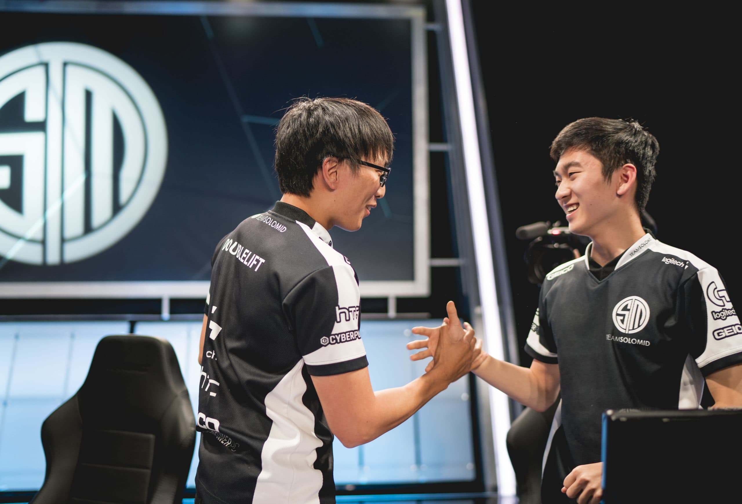 Doublelift and Biofrost make new team for NACL open qualifier