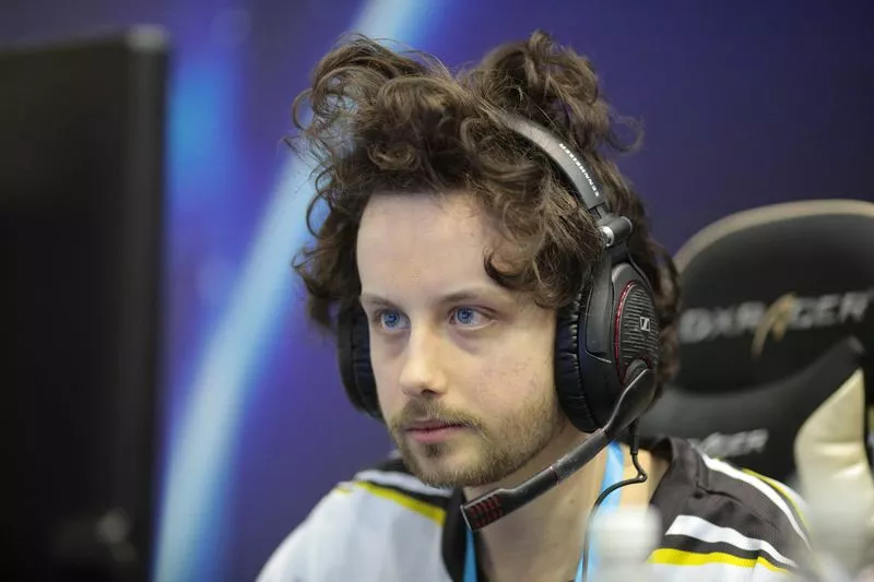 Gorgc wins open qualifiers for The International 2024