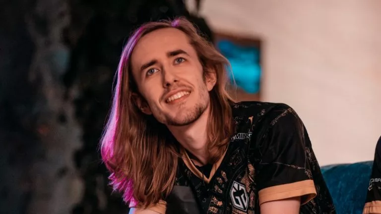 Quinn Issues An Apology for His Past Toxic Behavior - Strafe Esports