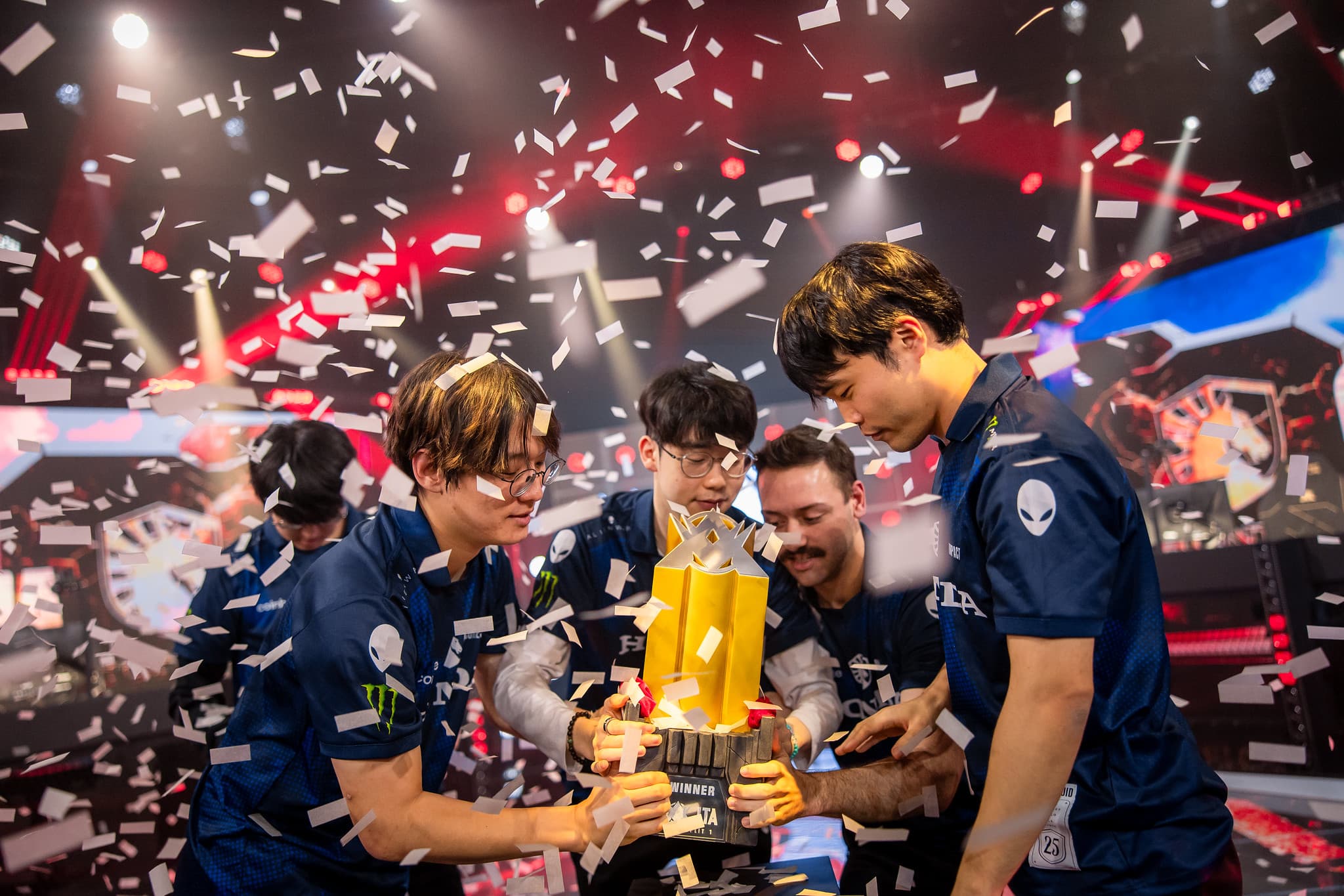 Team Liquid comemora título do LTA North Split 1 2025