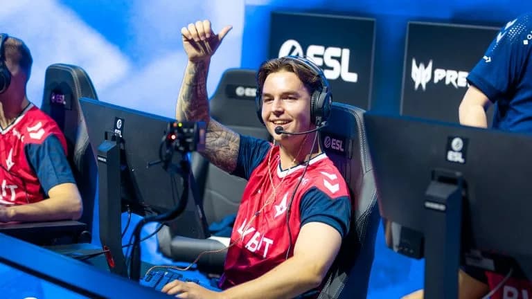dev1ce is one of the many reasons Astralis managed to progress in the ESL Pro League S18 tournament (credits: ESL)