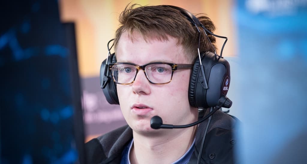 ppd always finds a way to get himself in drama.