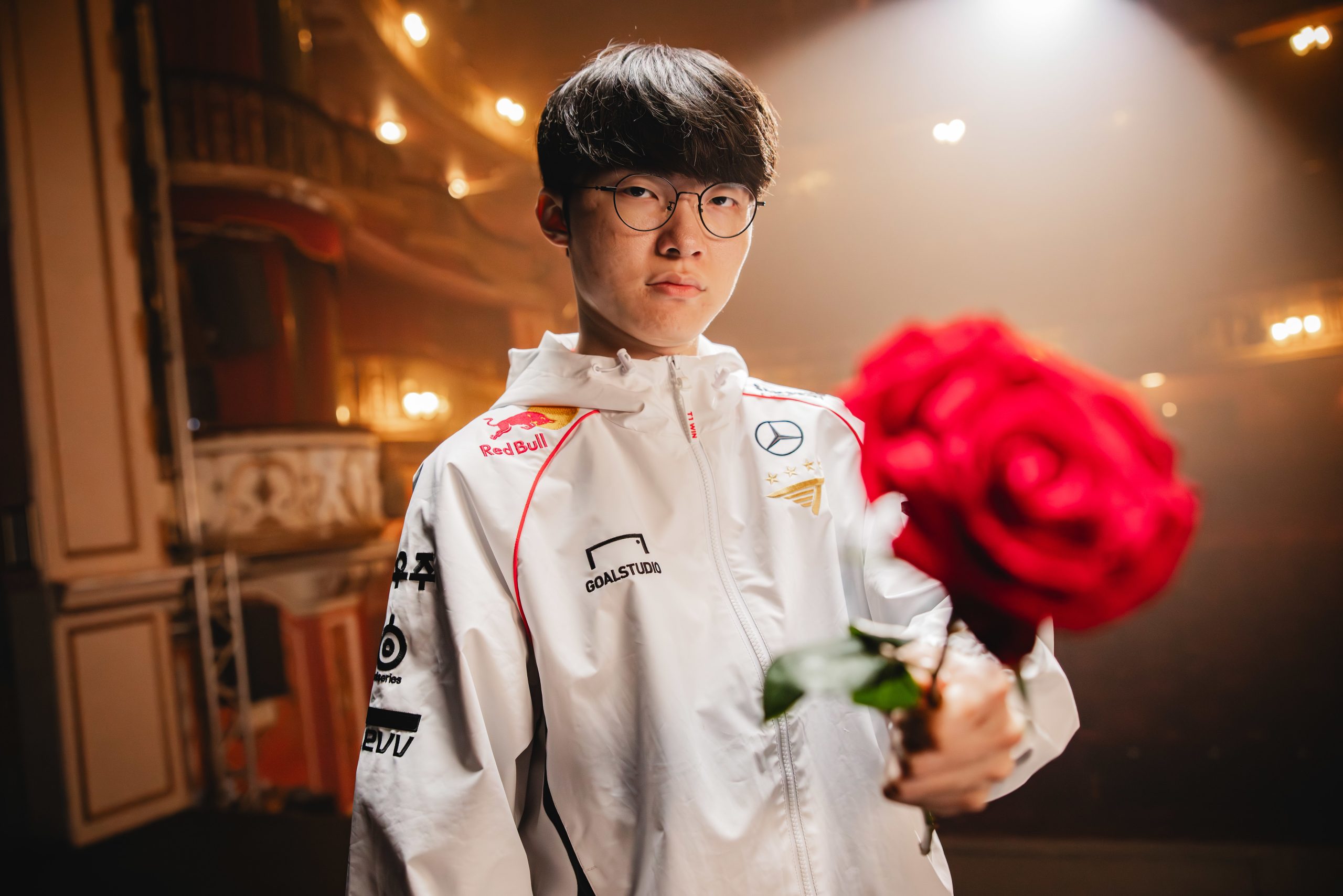 One Taunt to Rule them All: Faker defends his Crown against All Odds