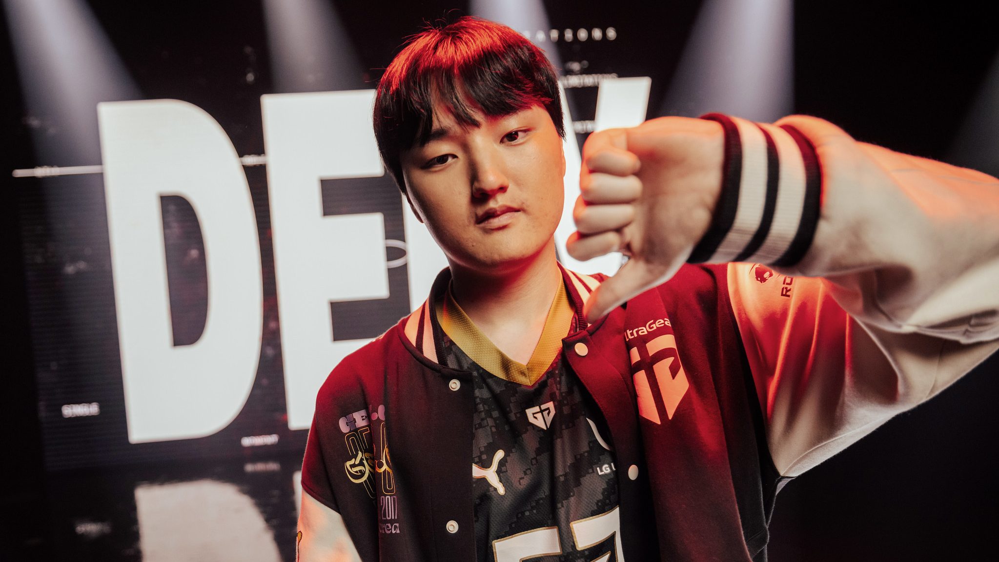 JDG Signs AD Carry Peyz for 2025 LPL Season