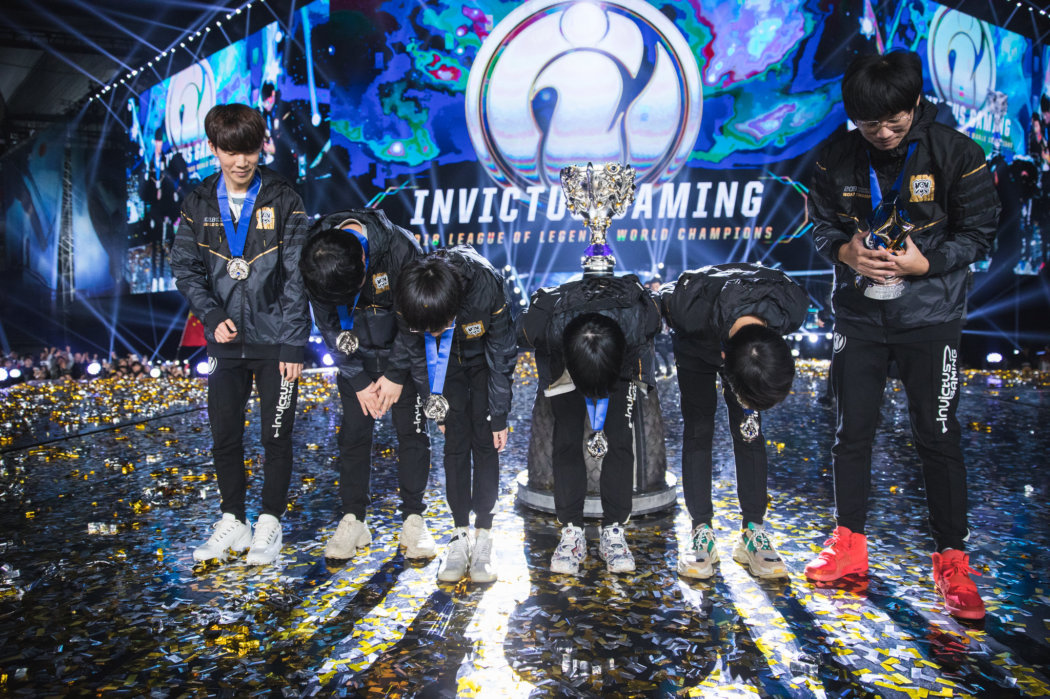 Invictus Gaming announce the LPL 2025 roster headed by TheShy and Rookie